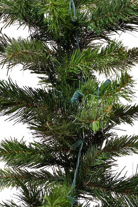9ft X 14" Deluxe Evergreen Garland W/Lights Green