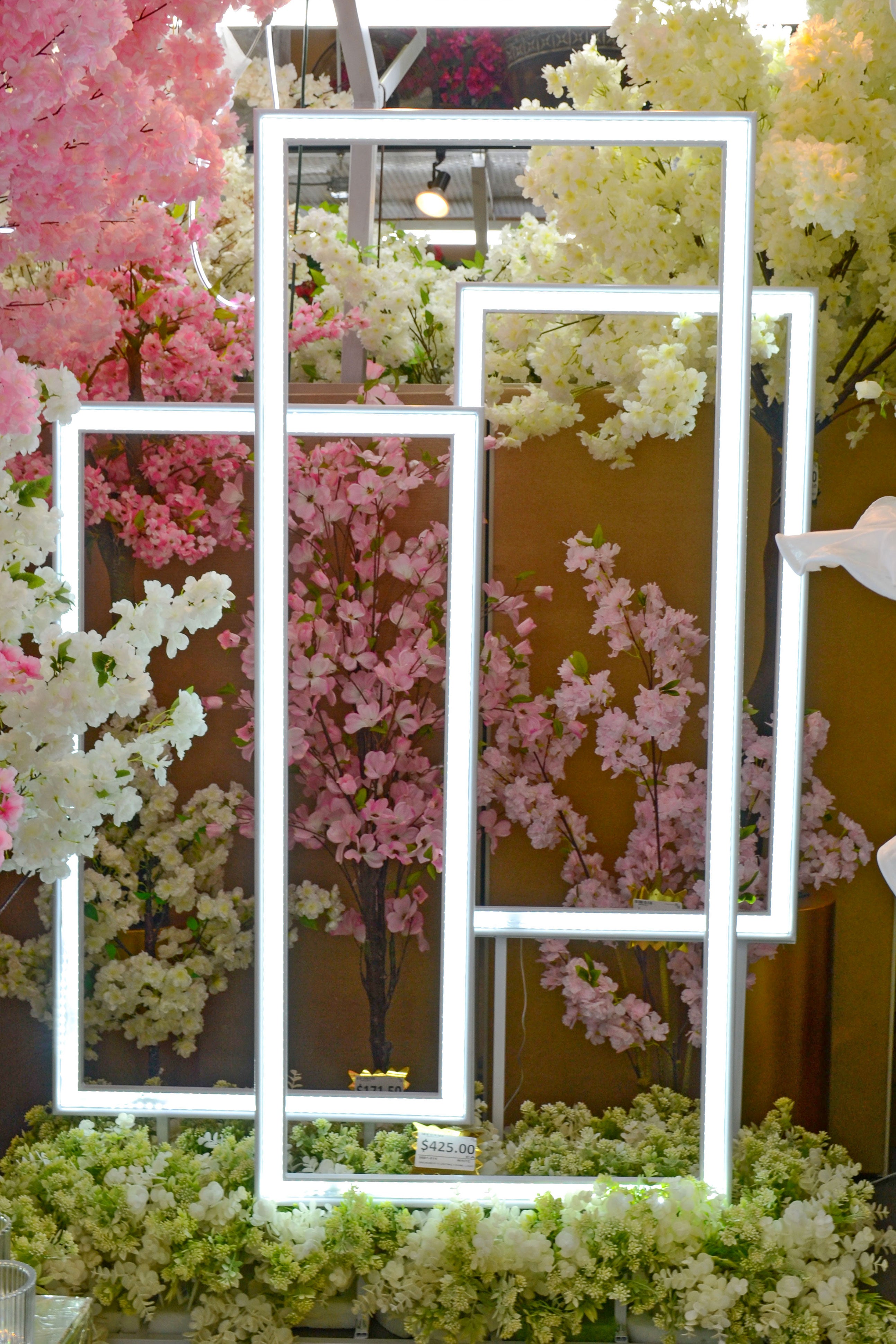 Backdrop Floating Frame Light White