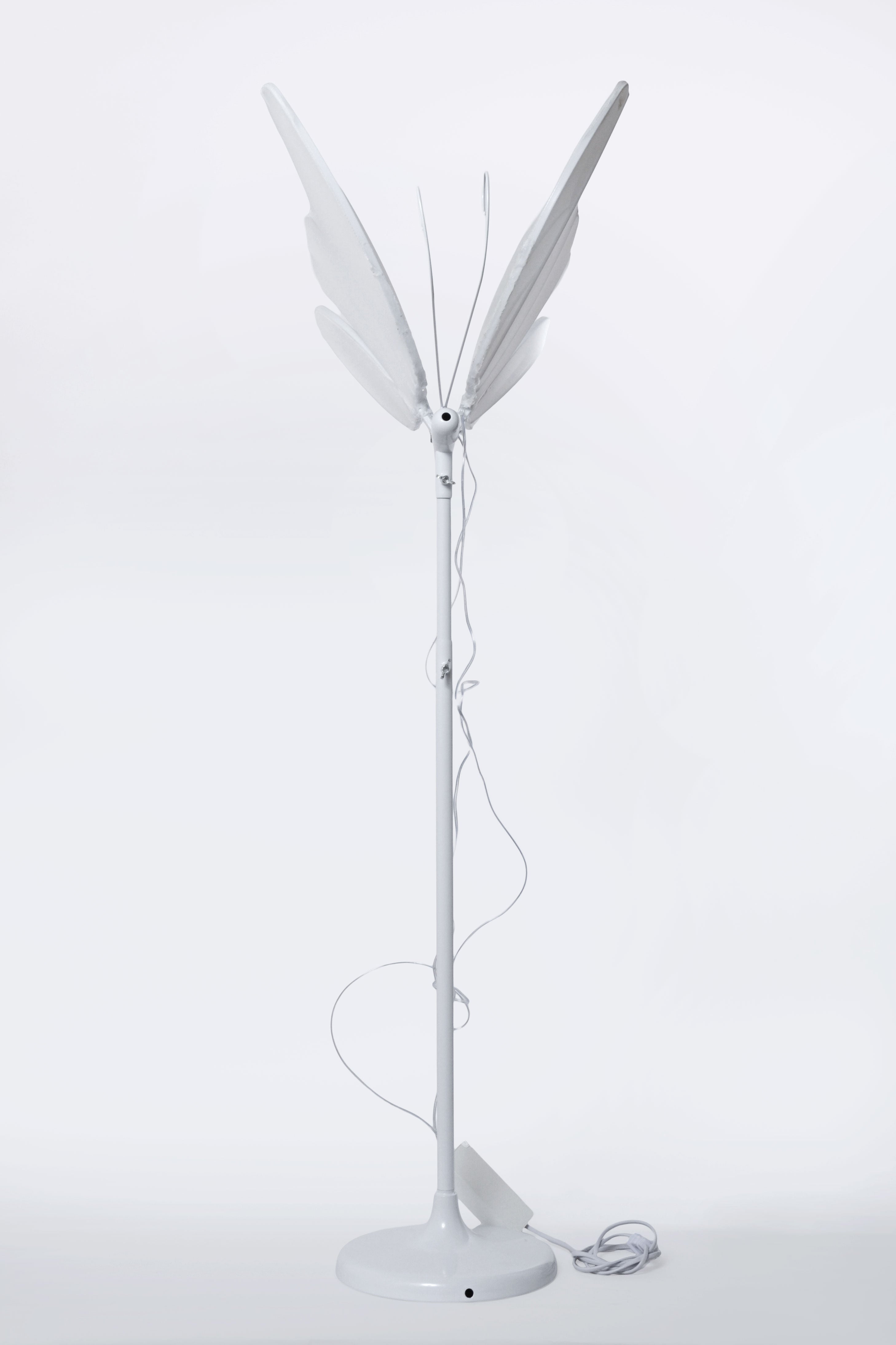 18"& 24" Lamp Butterfly Stand St2