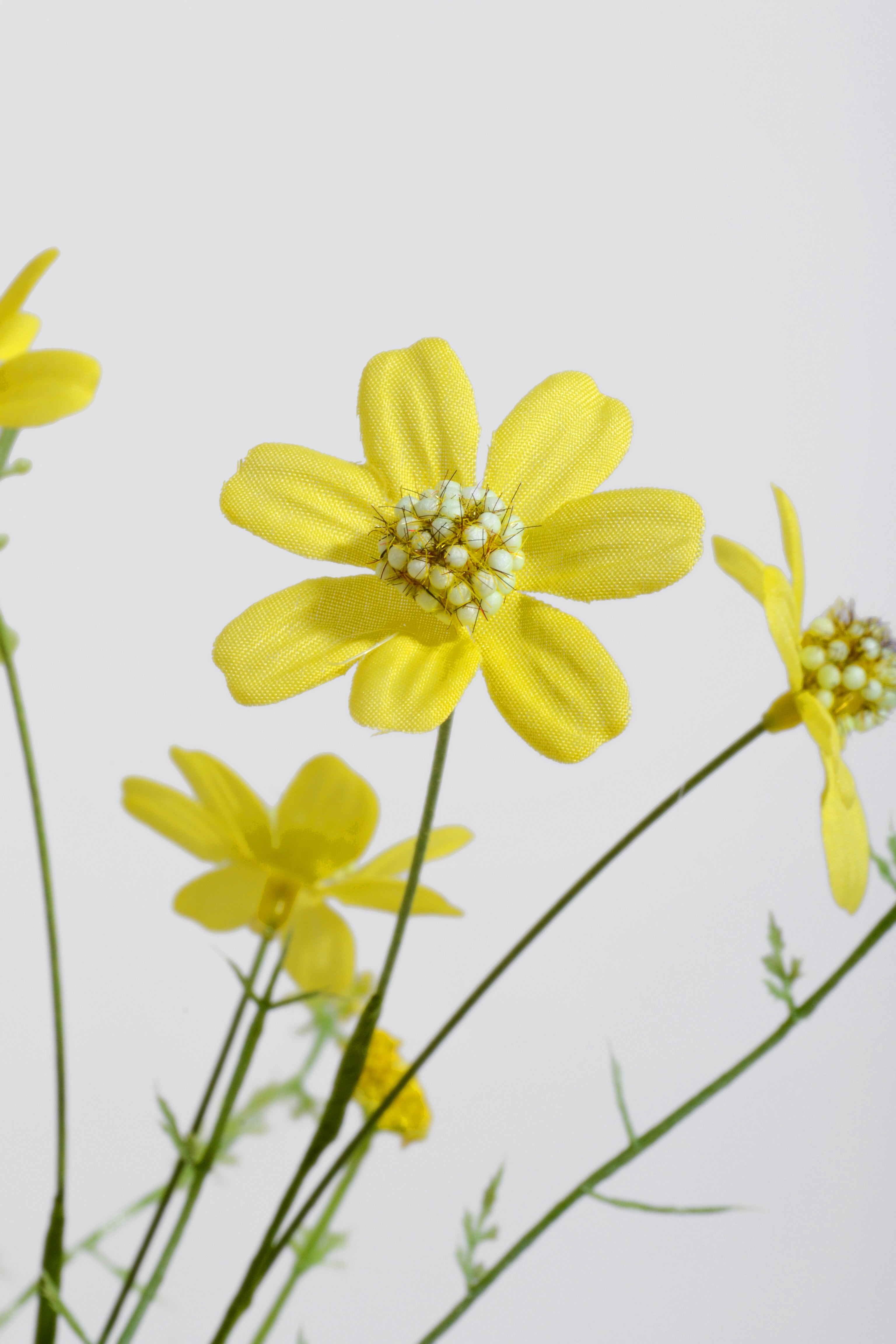 22" Silk Wild Daisy Bush Yellow