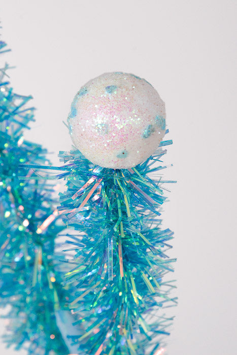 23" Tinsel And Glitter Ball Spray Blue