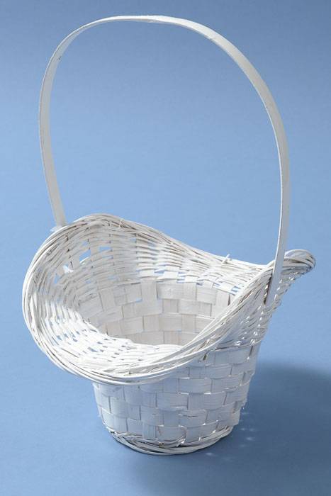 7" X 8.75" Medium Princess Basket White