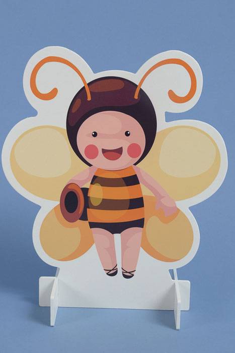 16" Wood Stand Shape Bee