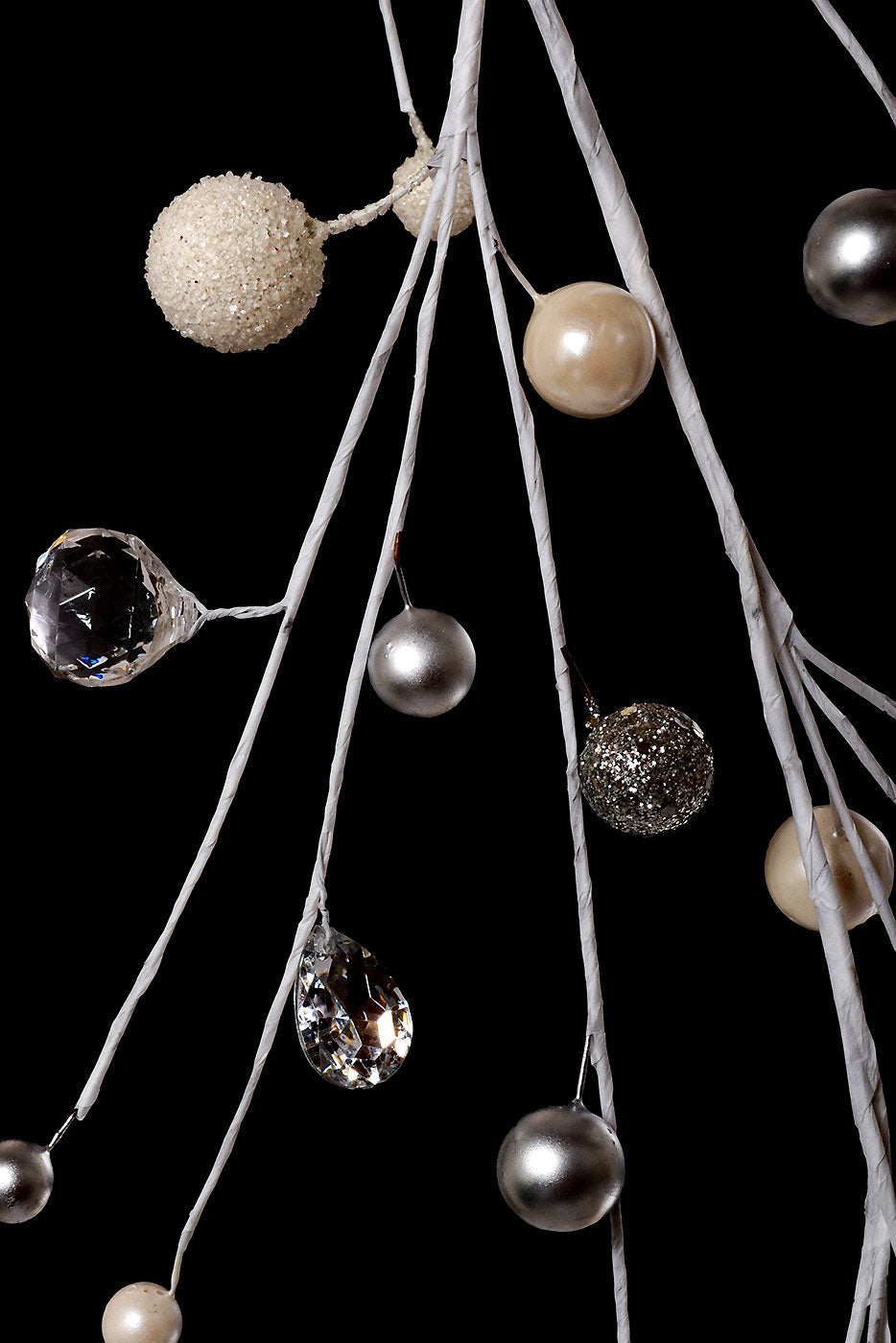 59" Bead/Crystal/Ball Garland Silver/White