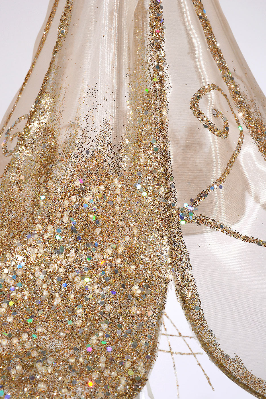 15" Sheer/Bead Glitter Morning Glory Champagne