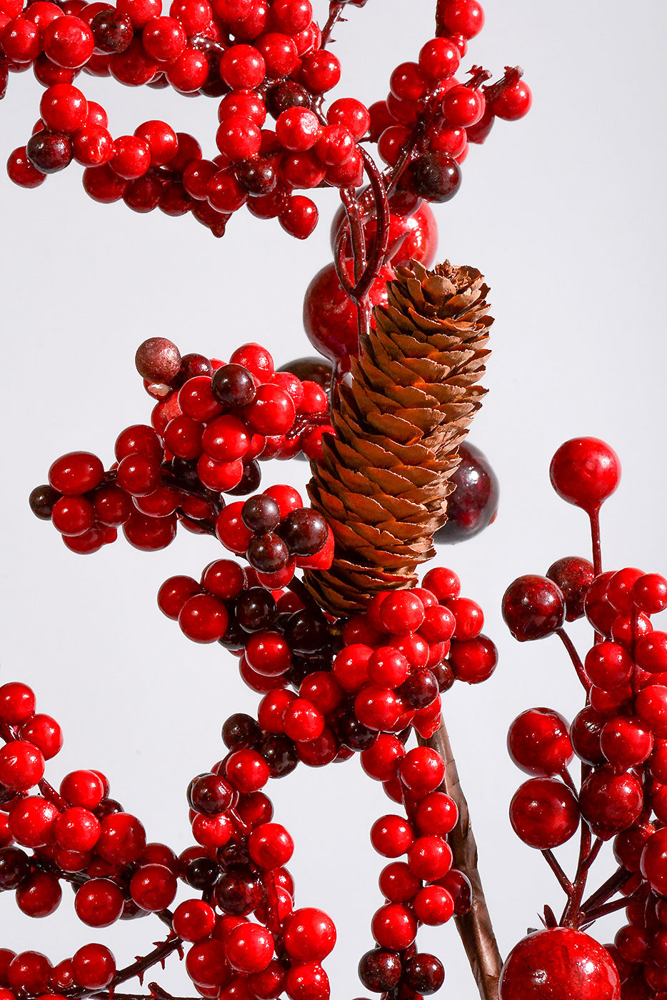 30" Berry Pinecone Spray