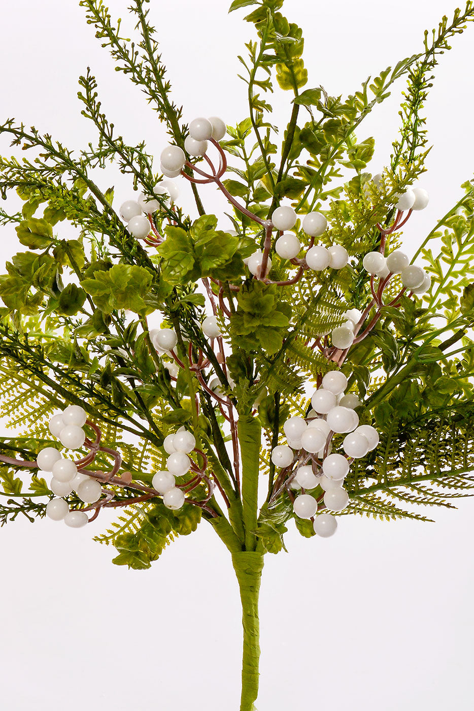 21"Mixed Greenery Berry Green/White