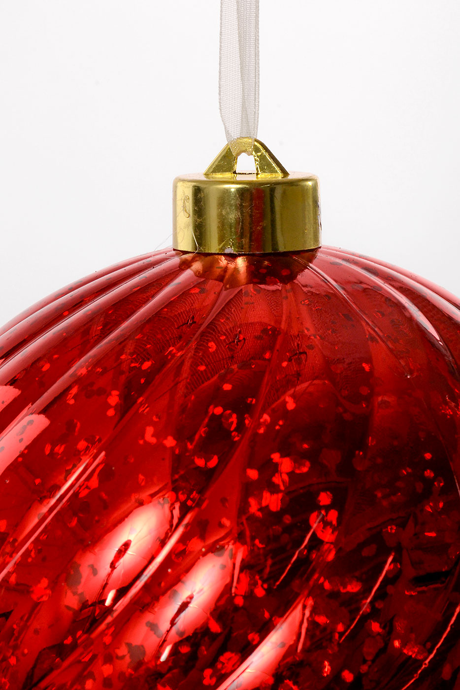 6" Ball Ornament Red