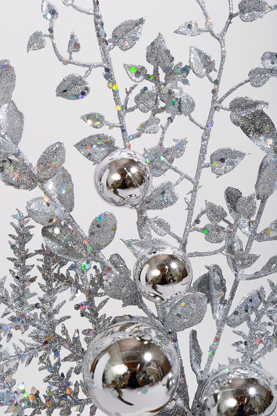 18" Glitter Ball Berry Spray Silver