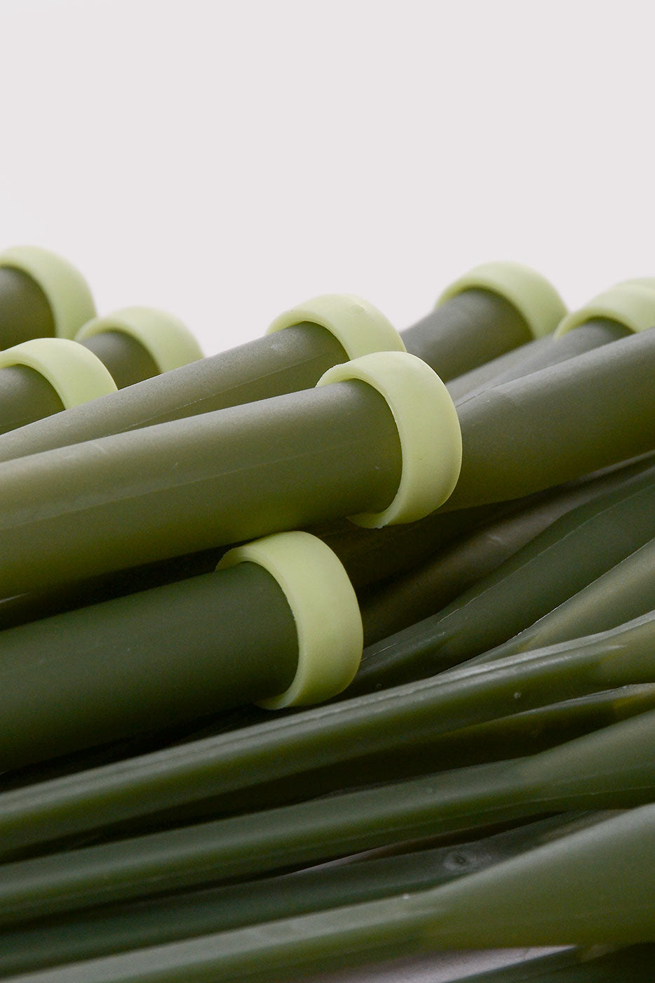 12" Plastic Aquapic PKG50 Green