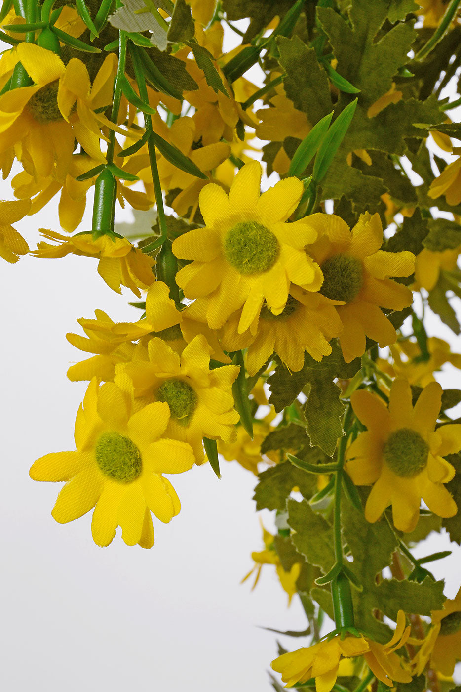 43" Silk Hanging Daisy Bush Yellow