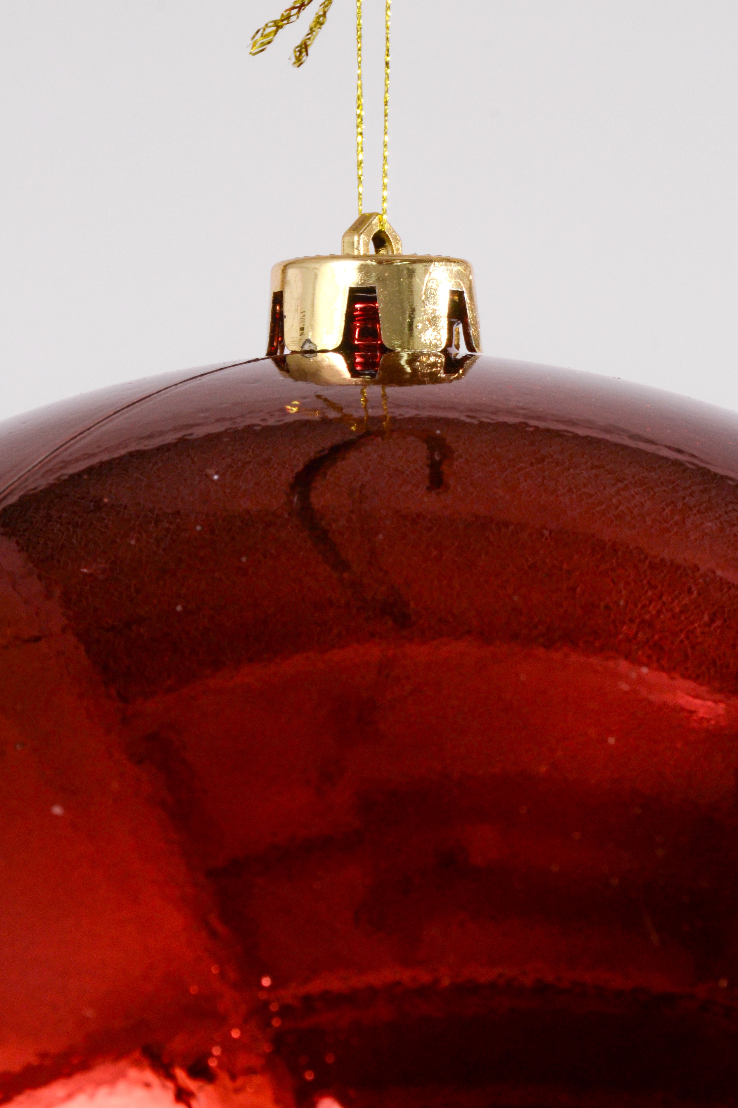 250MM Shiny Plastic Ornament Ball Burgundy