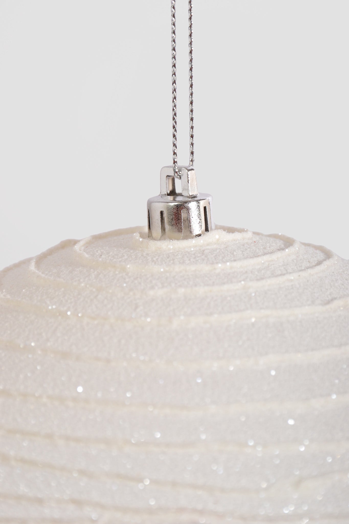 150MM Ornament Ball W/Glitter Bx/2 White/Clear
