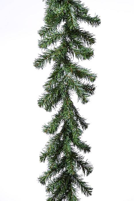 100ft X 10" Northern Spruce Garland Green