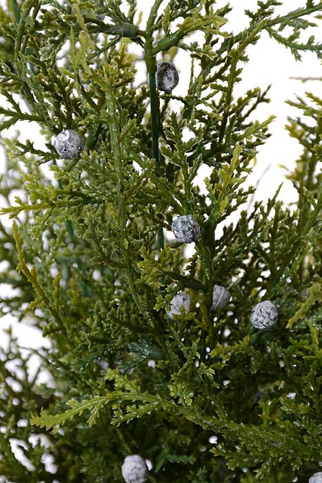 20" Plastic Juniper Bush W/berries Green