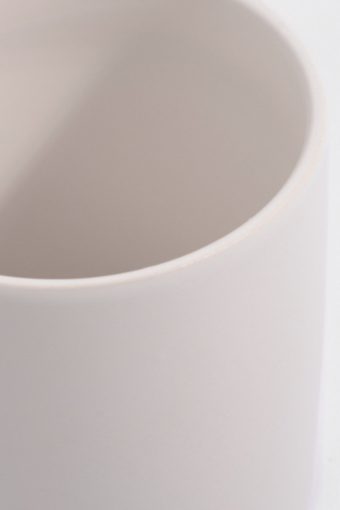 4.25" X 4" Ceramic Cercle Pot Matte Cream