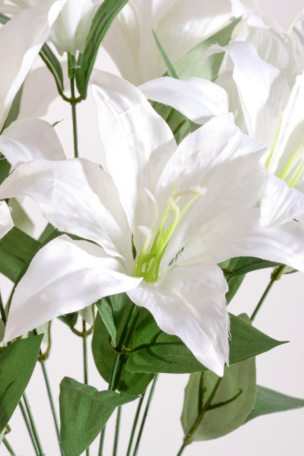 19" Silk Tiger Lily Bush Cream