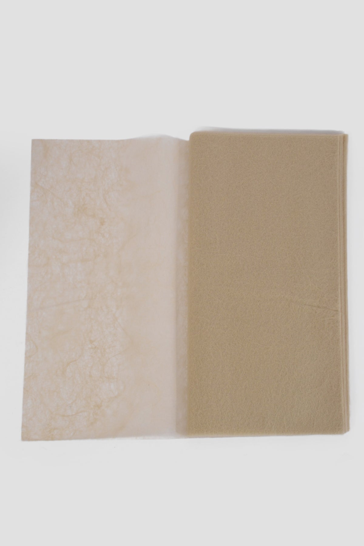 22.5" Non-Woven Fiber Tissue Sheet Ivory