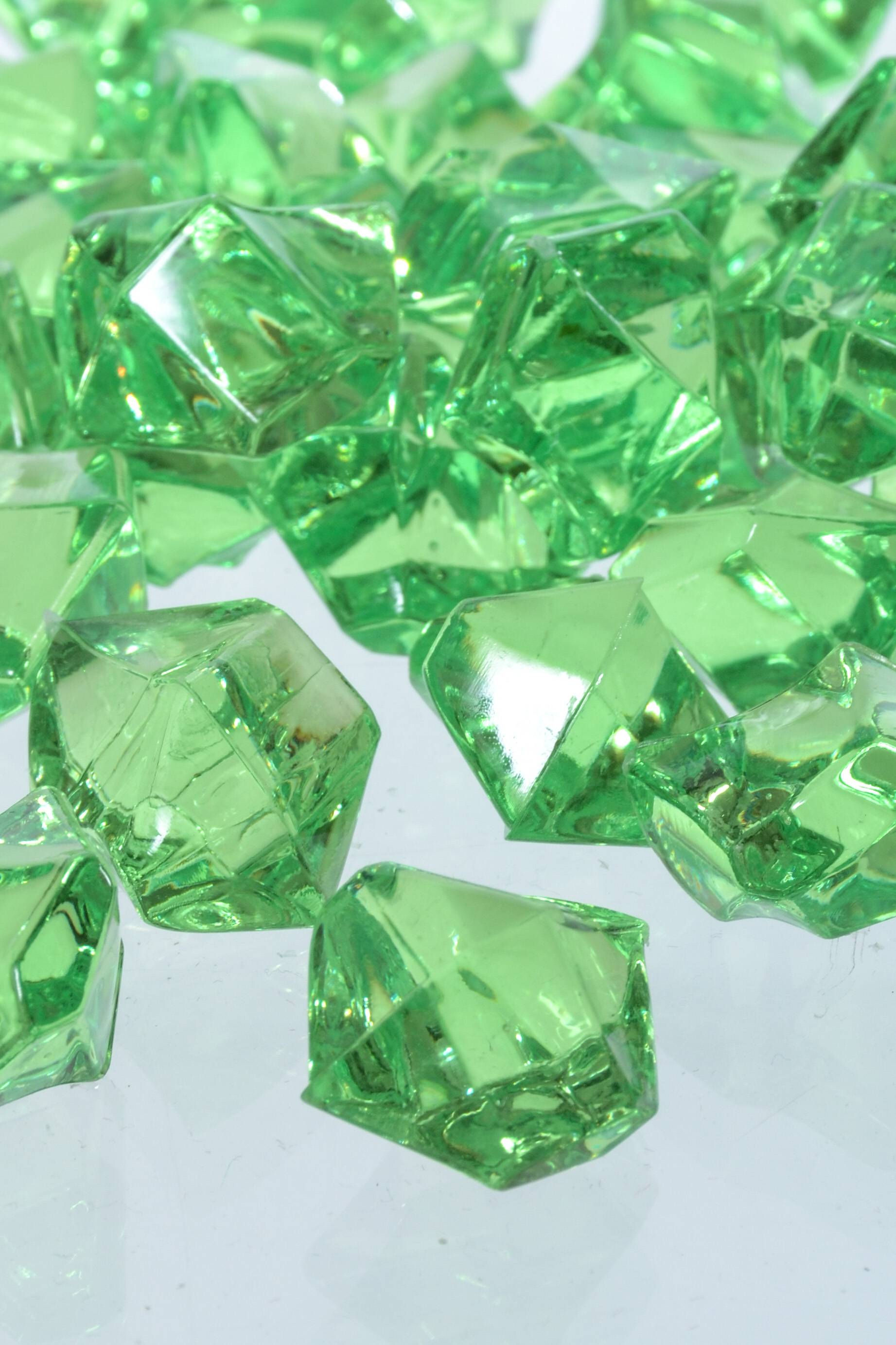 Large Acrylic Cube Apple Green Pkg/1lb