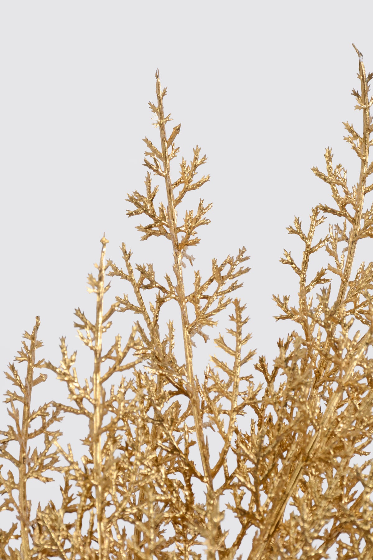 27" Matte Metallic Artemesia Spray Gold