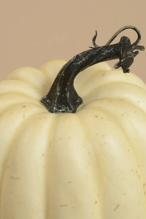 7" Tall Harvest Pumpkin Cream