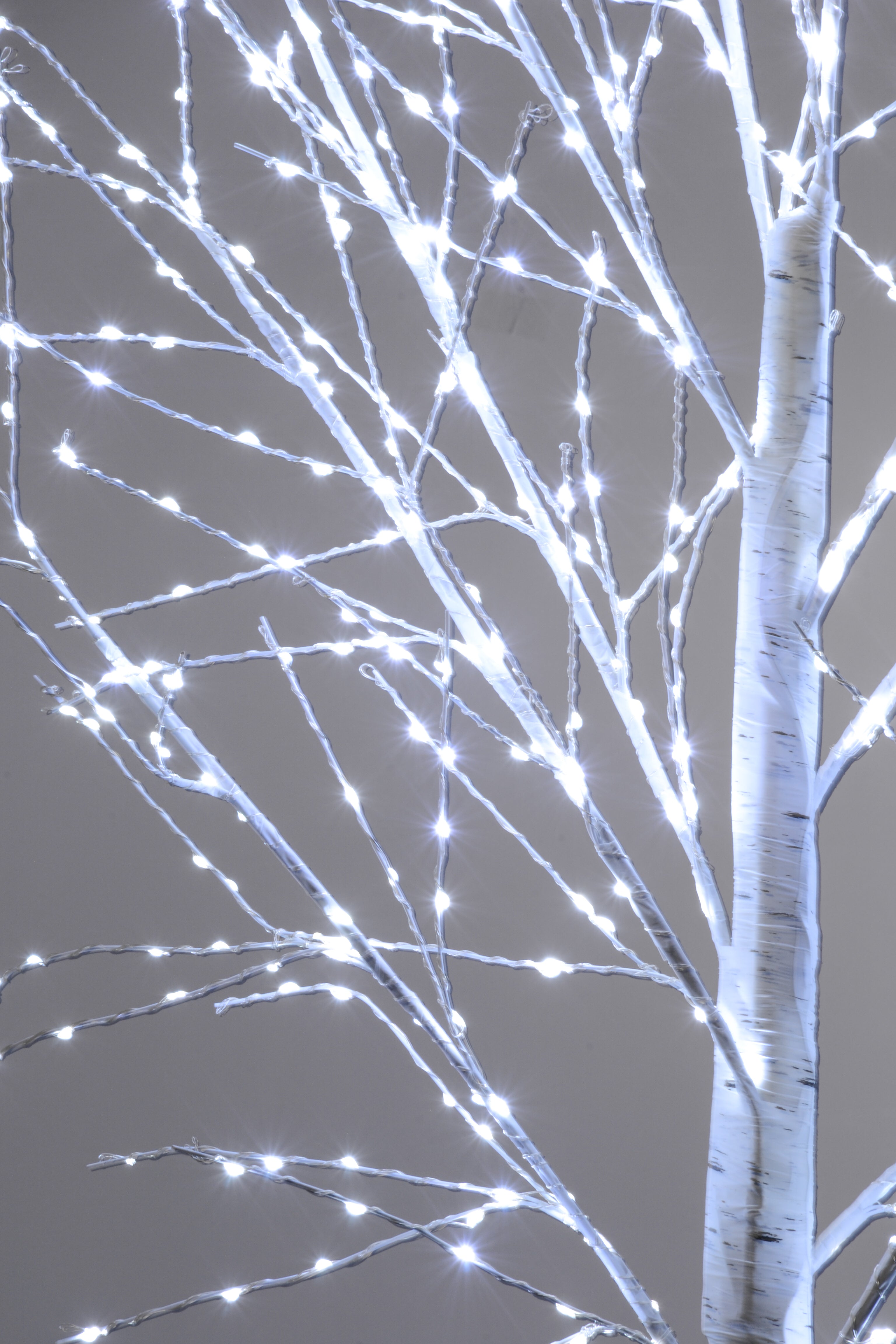 6Ft X 43.5" Fairy Christmas Tree With 750 Led Lights White