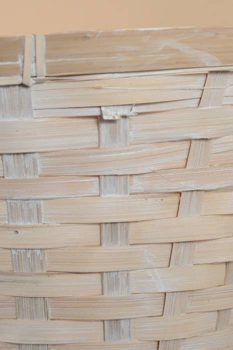 14" X 9" X 6" Oval White Wash Bamboo