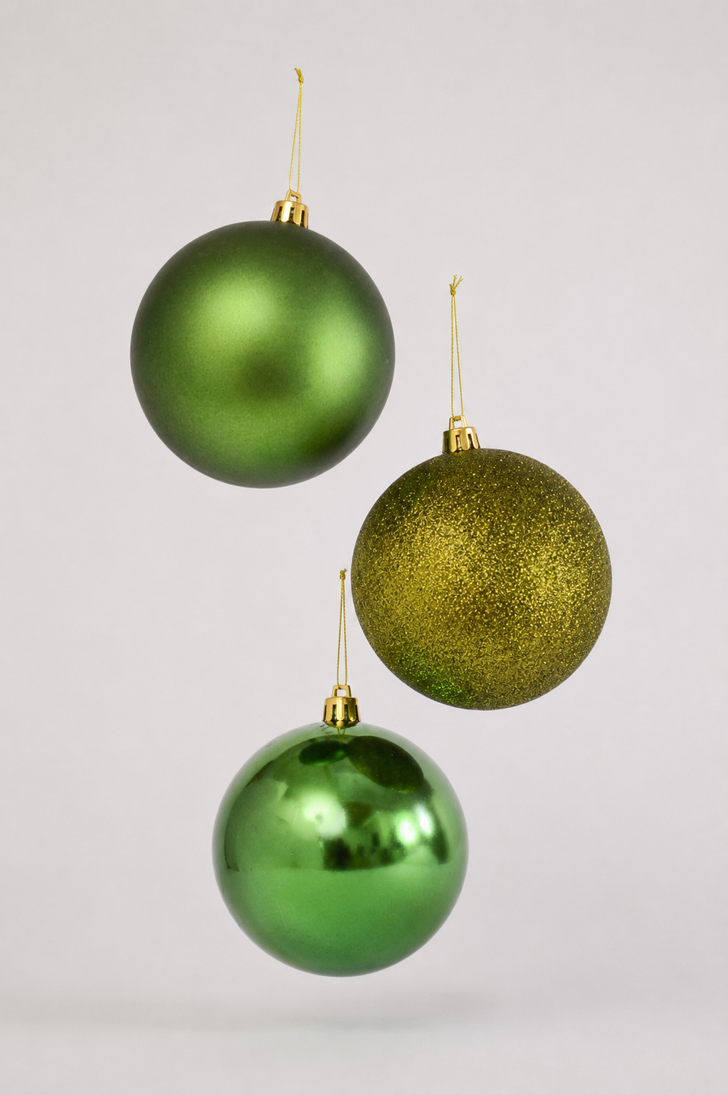 100Mm Shiny/Matt/Glitter Plastic Ball Ornament Sage