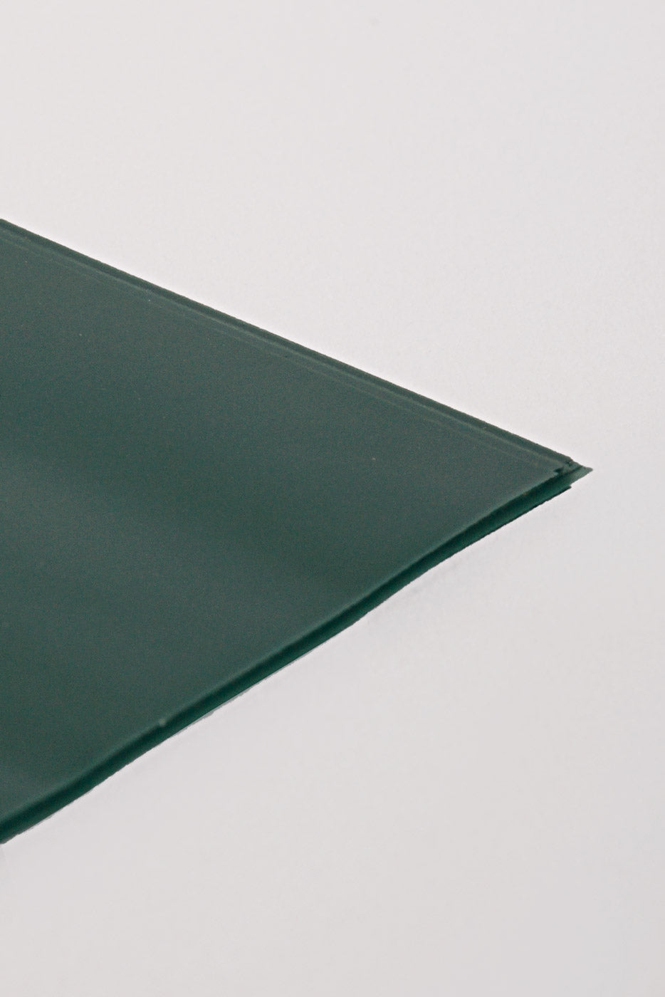 22.5" Waterproof Flower Wrapping Paper Hunter Green Pkg/20