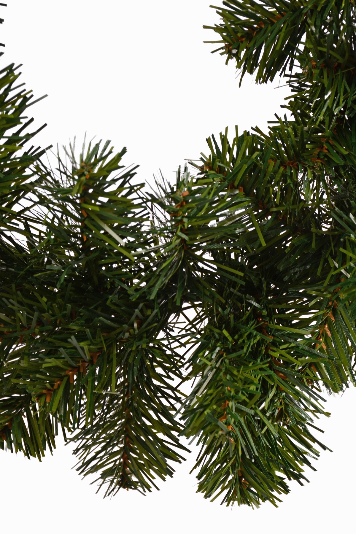 12" Northern Wreath Green