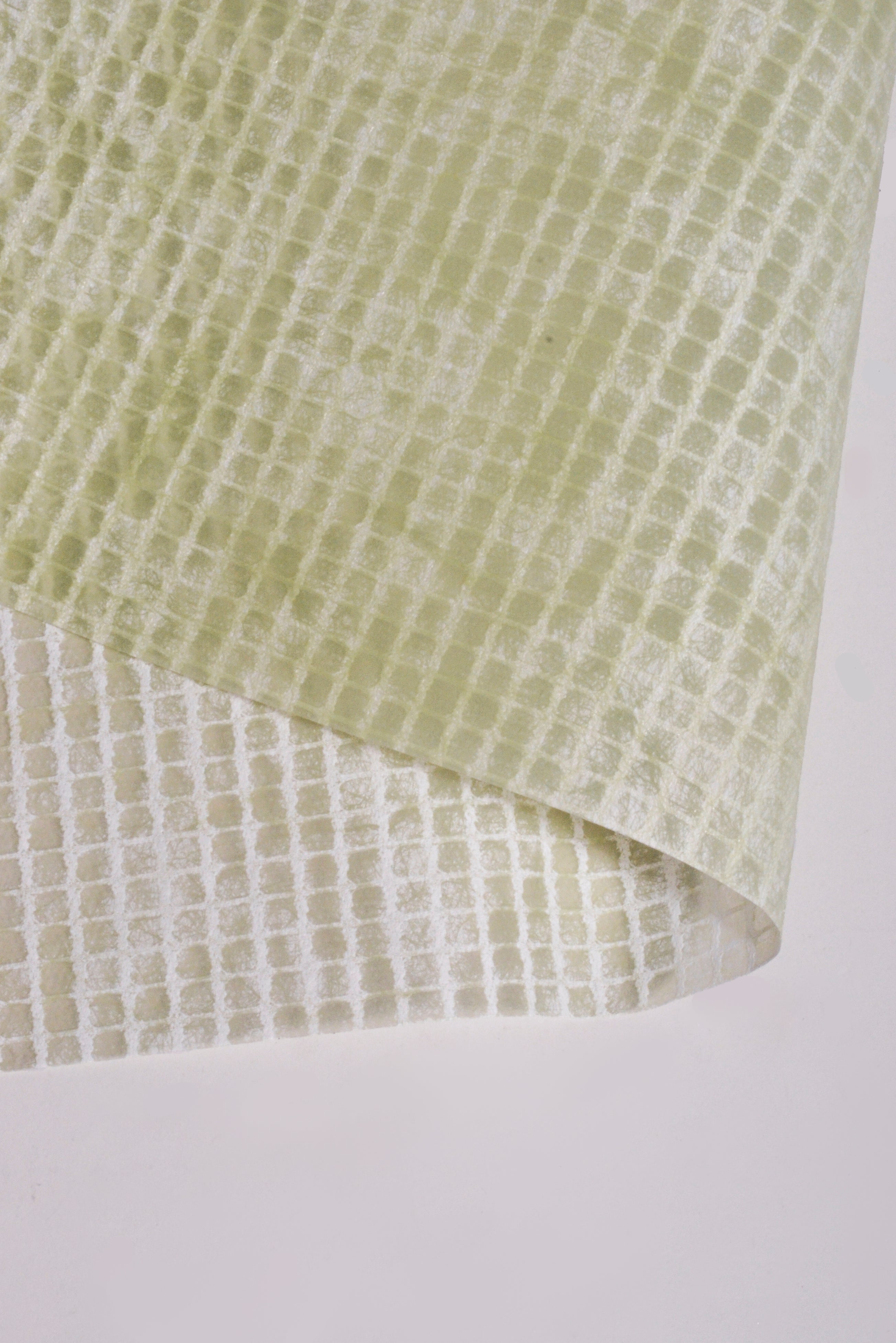 22.5" Flower Wrap Paper Lime Green Pkg/15