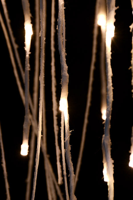 47" Cascade Tree W/Light White