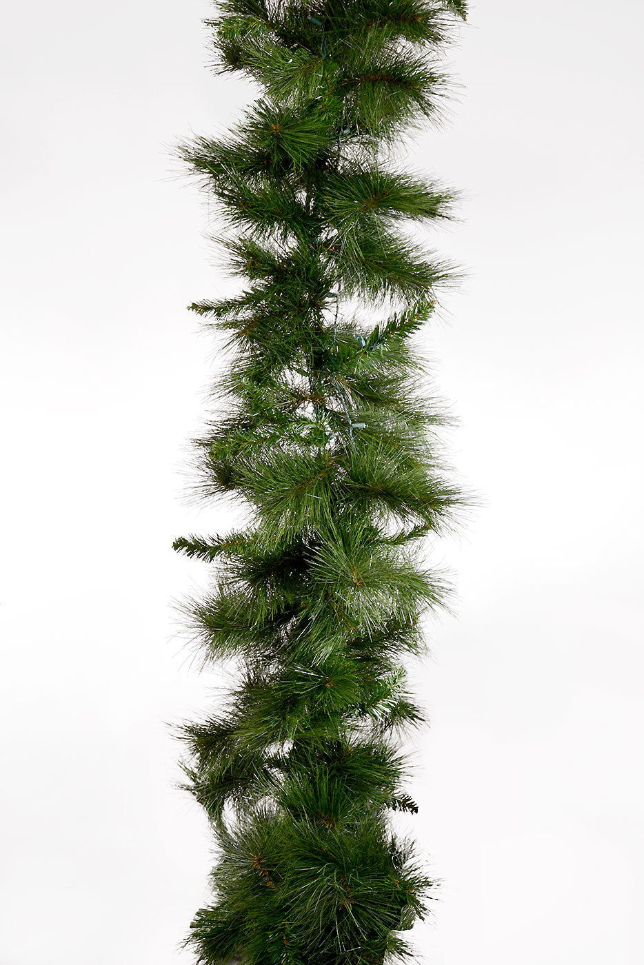 9Ft X 18" Needle Mixed Garland W/100 Led Lights Green