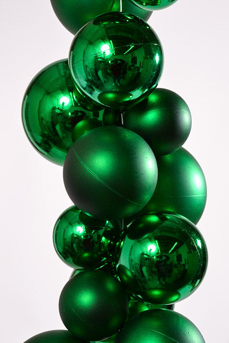 8Ft Shiny Matte Ball Garland Green