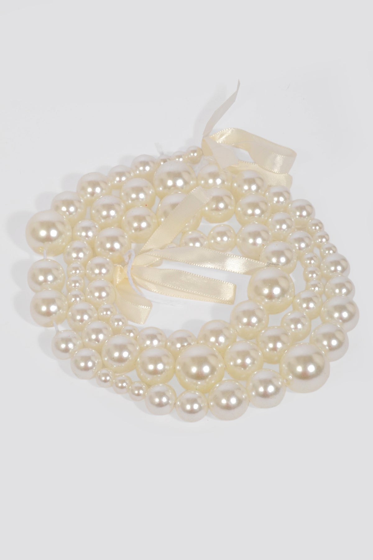 48" Pearls Garland White