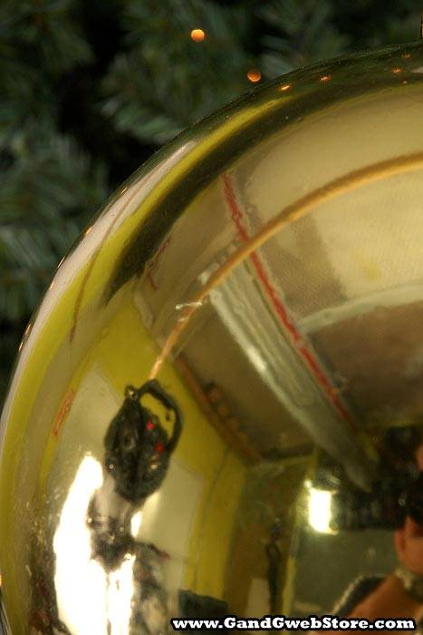 250mm Shiny Plastic Ball Gold