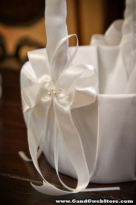Satin Basket With Pearl White
