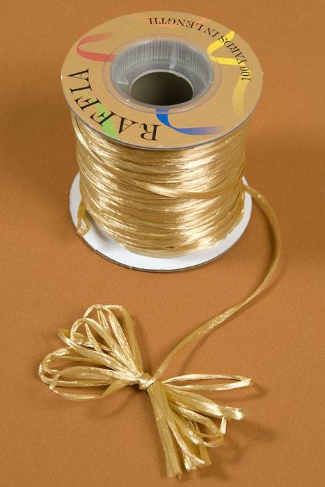 100yds Pearlized Raffia Light Gold
