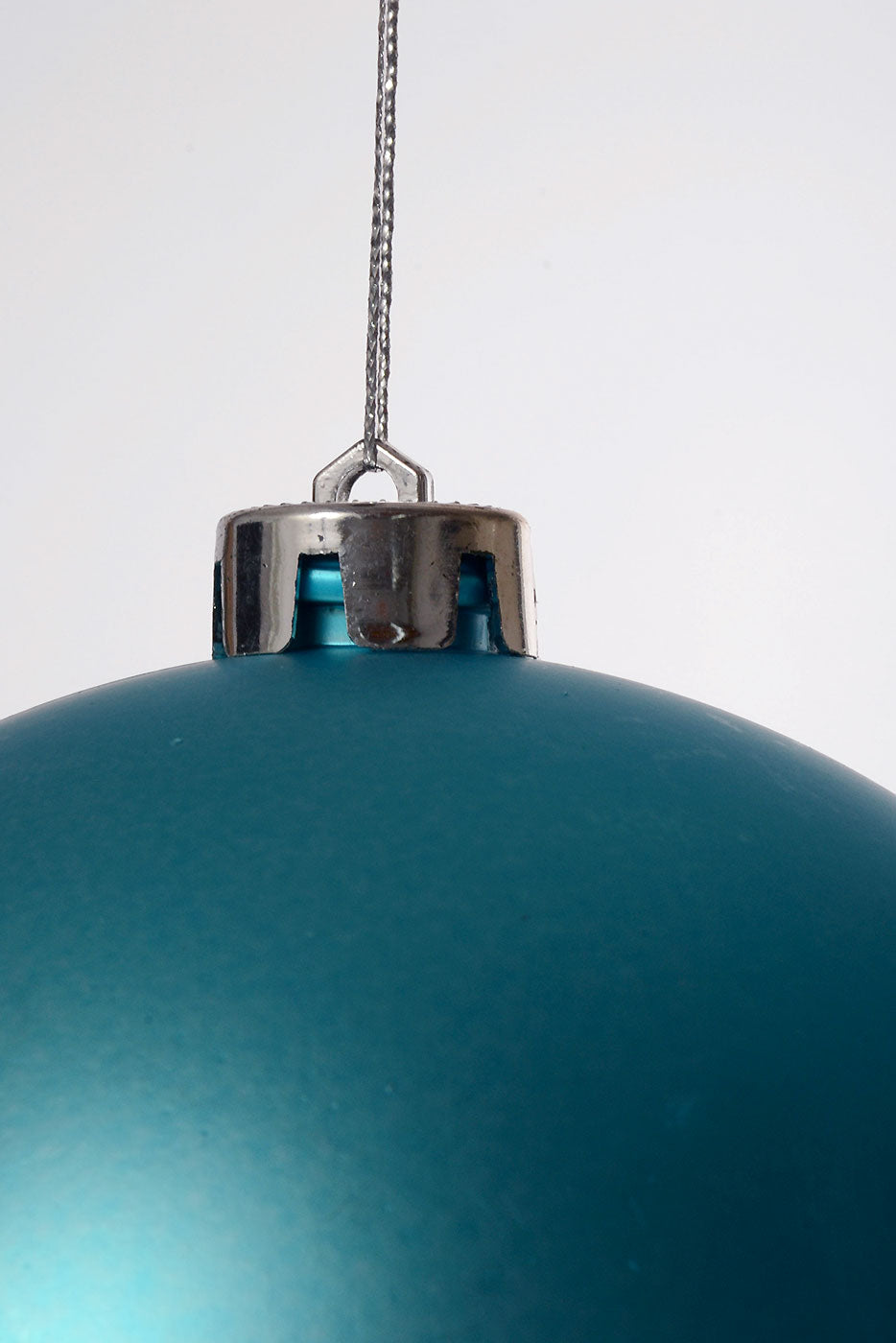 150MM Matt Plastic Ball Ornament Light Blue