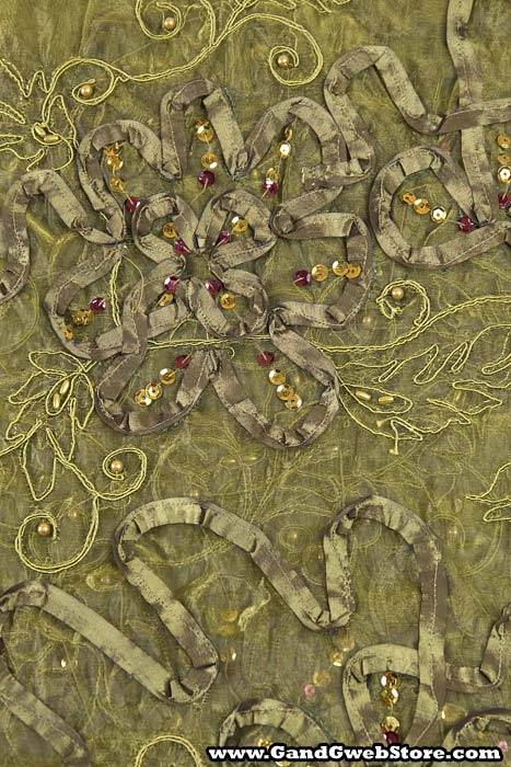 27" X 108" Sheer Fabric W/satin Flowers Mos/mos