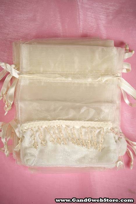 4.5" X 6" Organza/velvet Pouch W/bead Ivory Pkg/12
