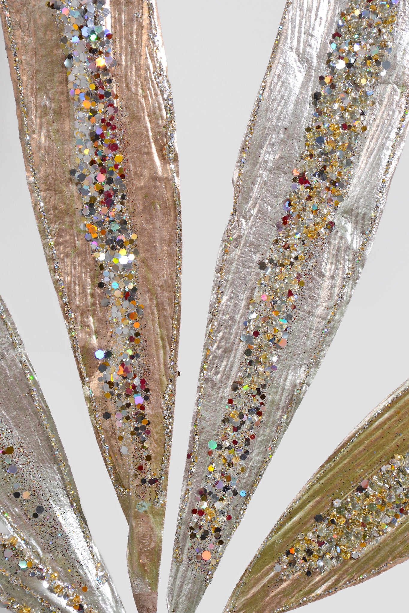 40" Encrusted Sword Leaf Stem Champagne/Gold