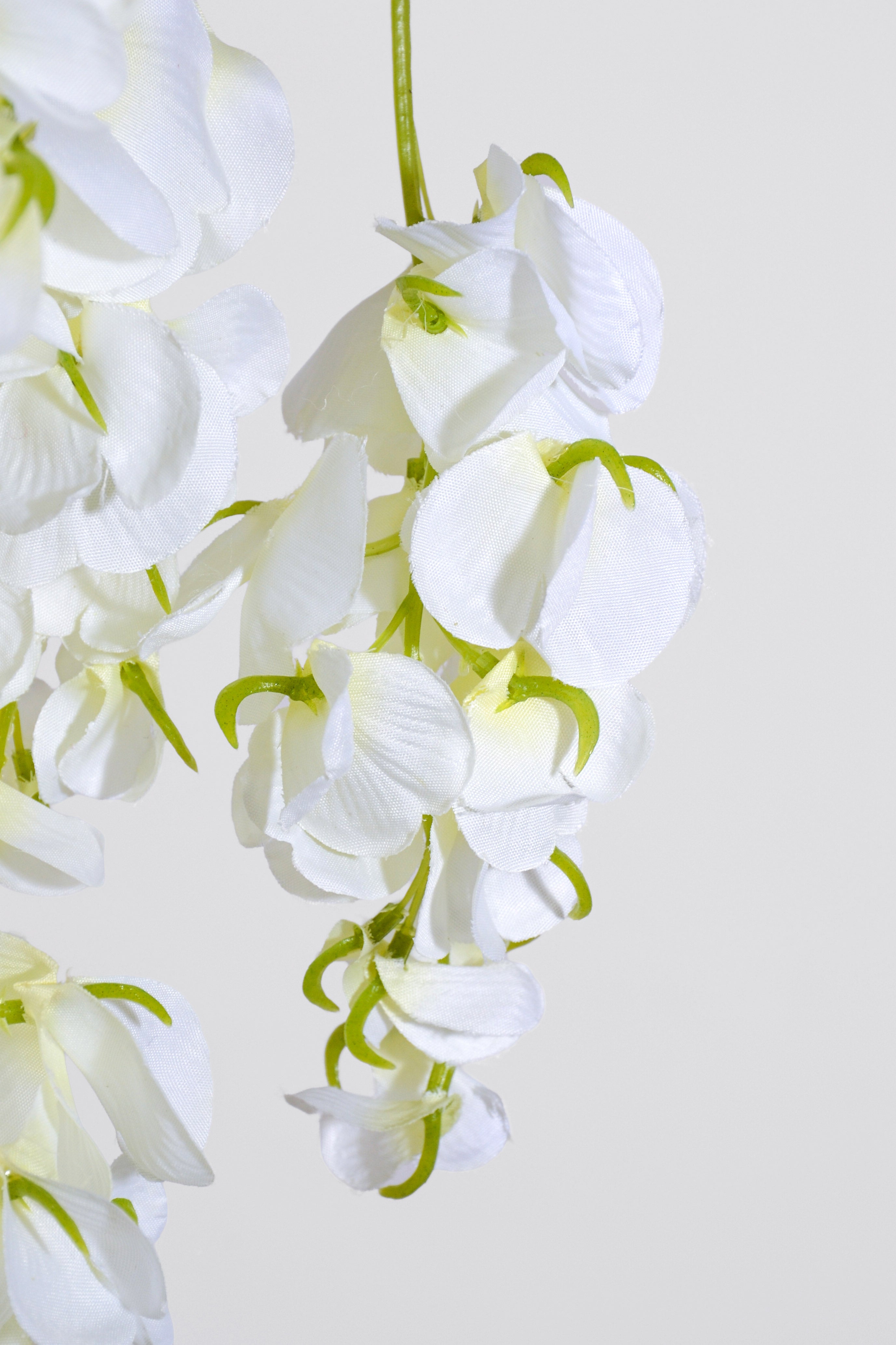 58" Silk Bougainvillea Garland White