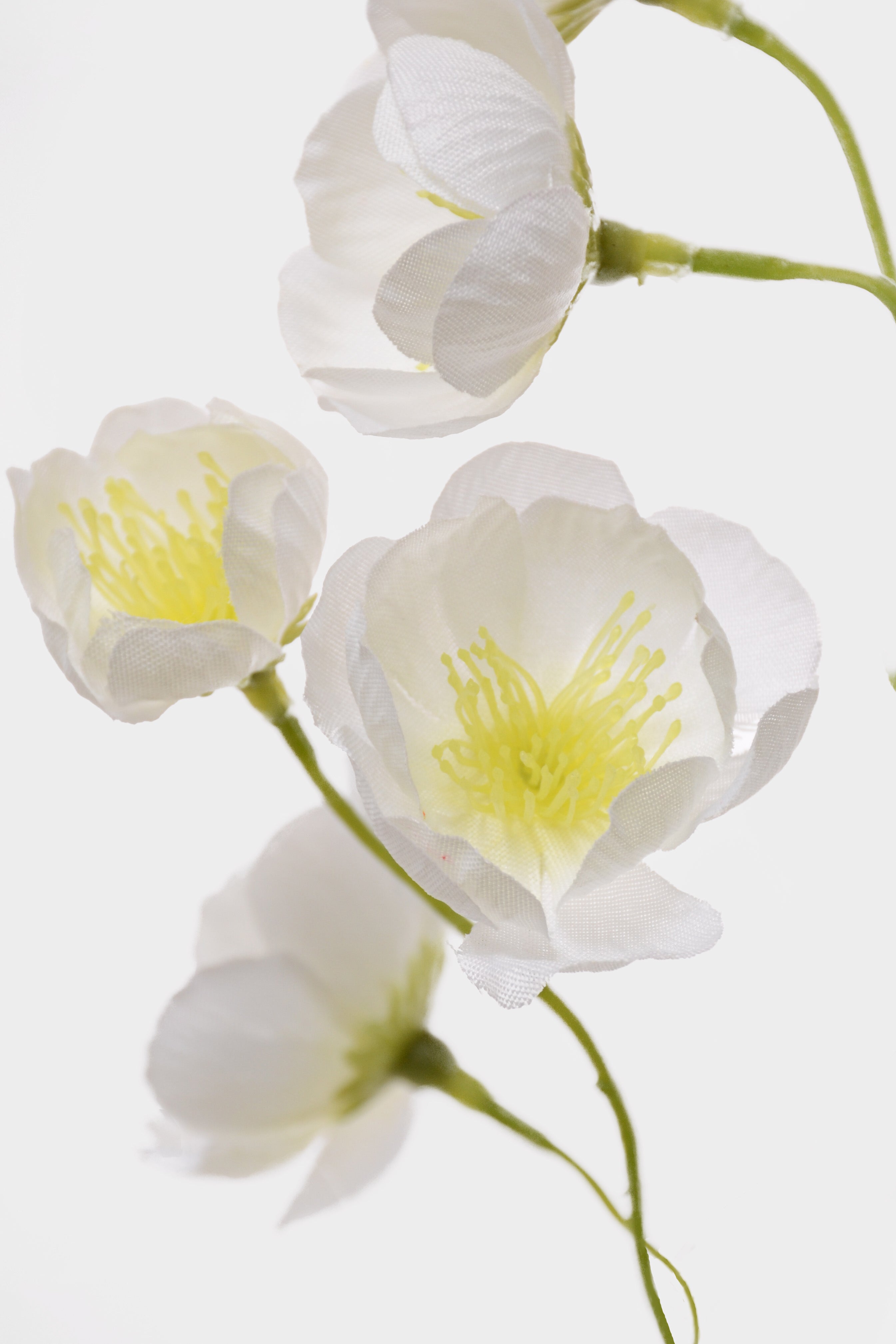 32" Silk Baby Buttercup Spray Cream