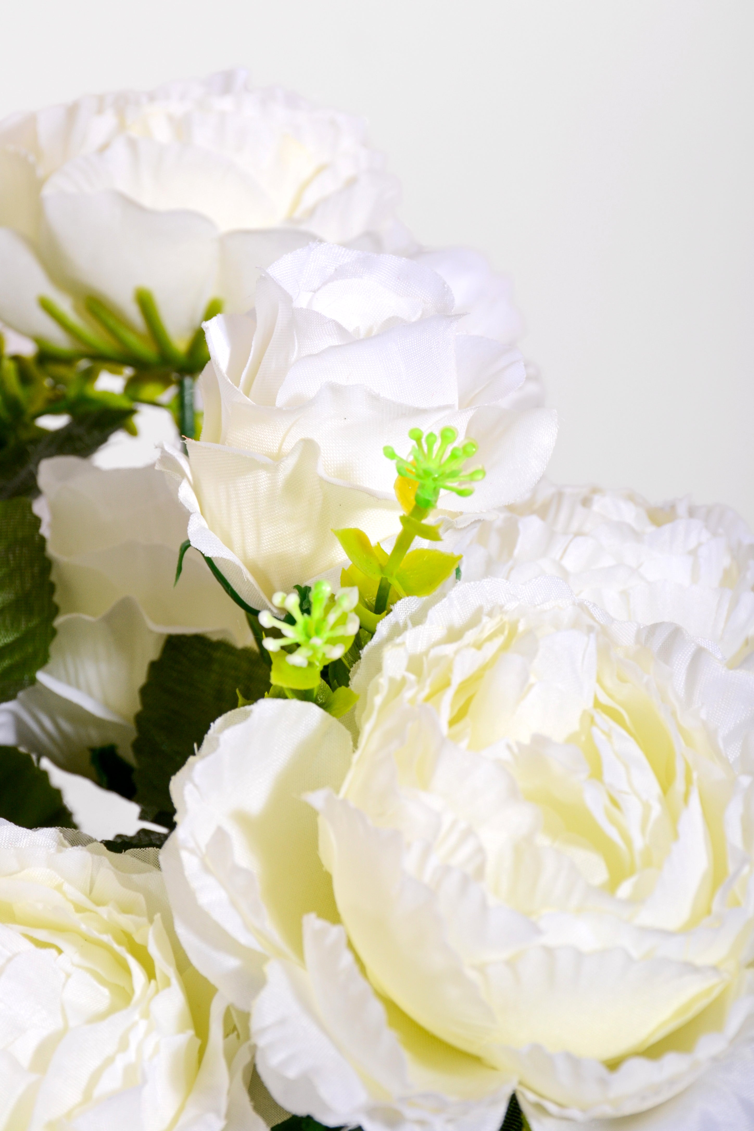 23" Silk Peony/Roses Bush Cream