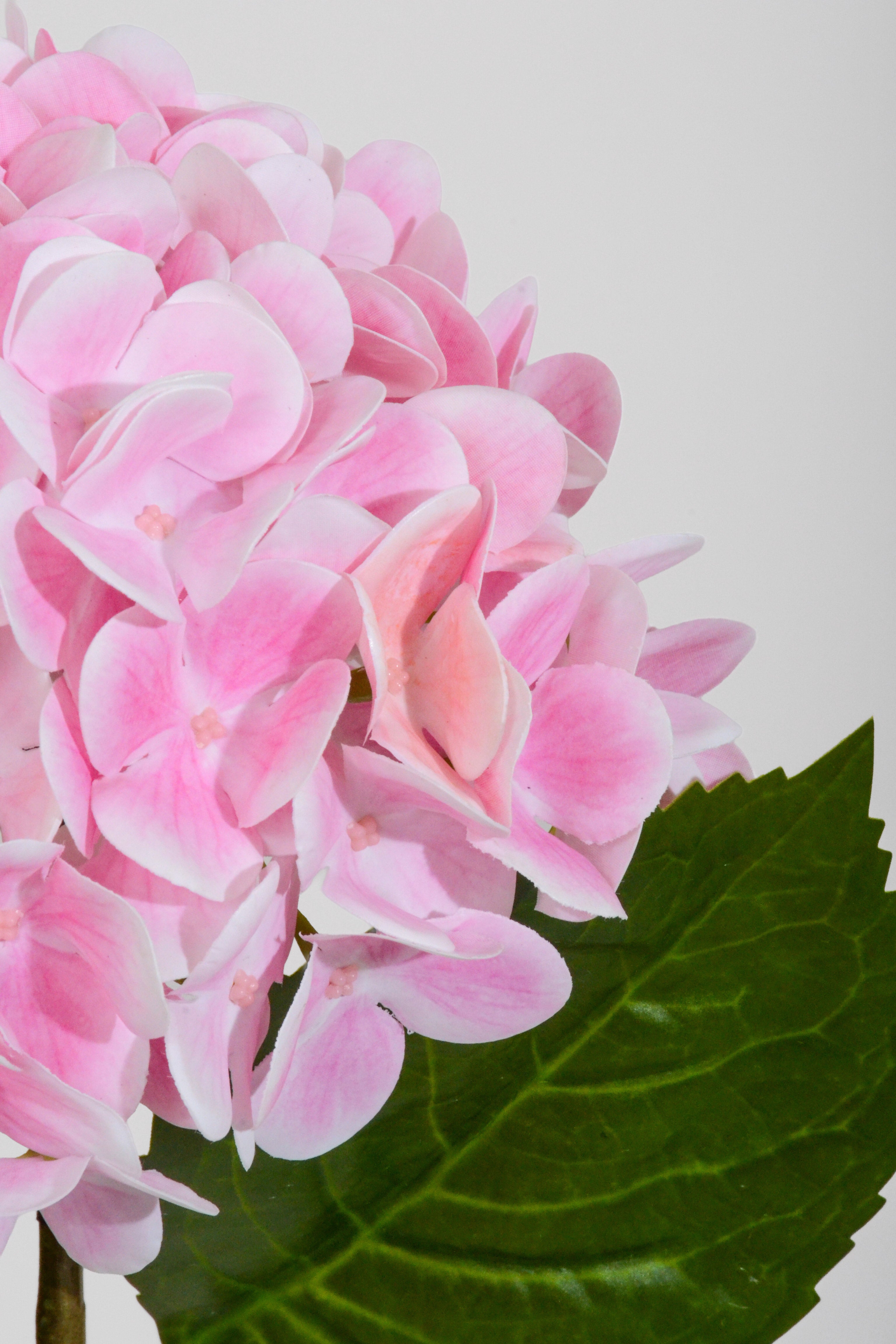 18" Real Touch Hydrangea Pink