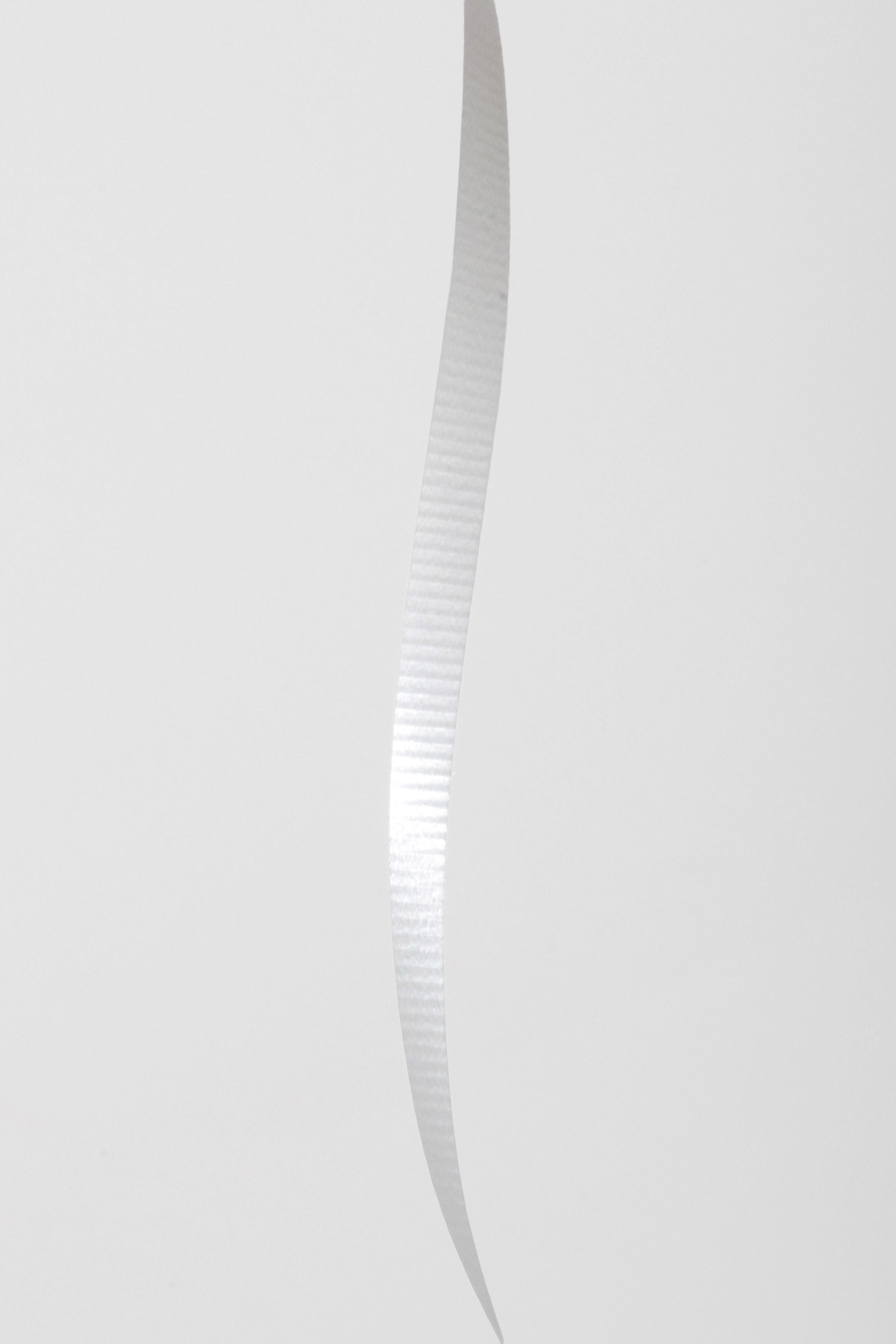3/16" X 500Y Crimped Curling Ribbon White