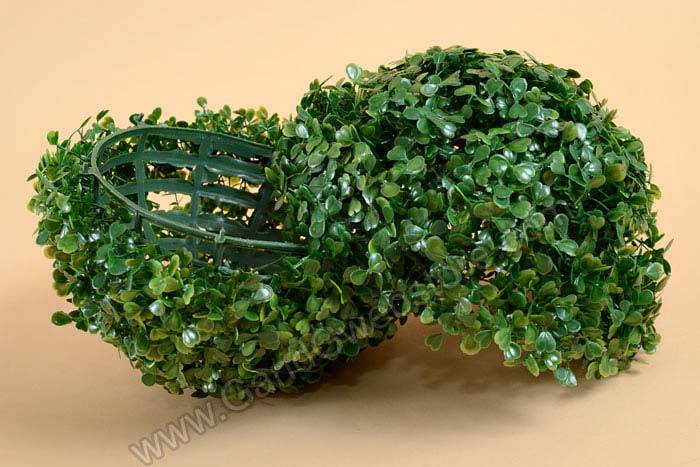 10" Boxwood Ball Green