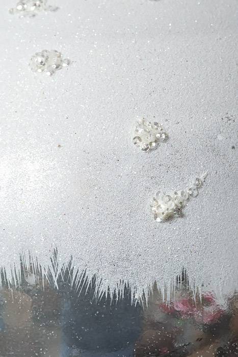 200mm Plastic Ball W/Snow Silver