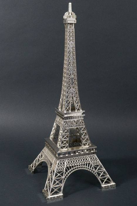 24.5" Metal Eiffel Tower Silver